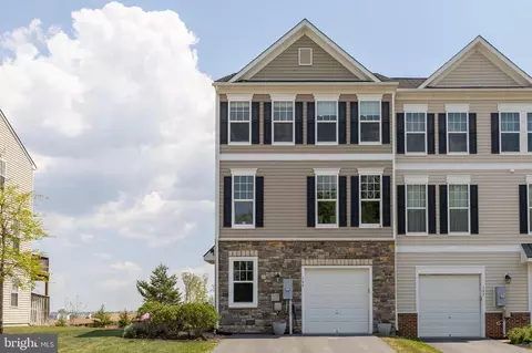 144 Solara Dr, Winchester, VA 22602