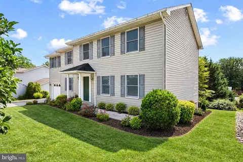 102 Primrose Pl, Winchester, VA 22602
