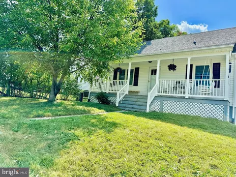 197 Denny Ln, Winchester, VA 22603