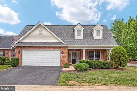100 Gooseberry Dr, Winchester, VA 22602