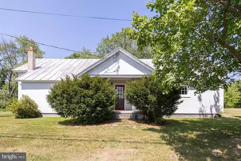 751 Old Charles Town Rd, Stephenson, VA 22656 photo 9