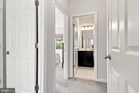 Entry Way - 206 Crofton Ct, Stephenson, VA 22656 photo 10 of 14