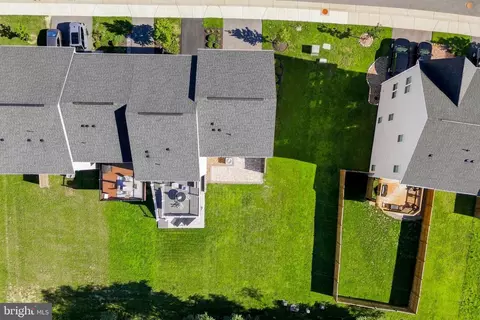 View/Area - 206 Crofton Ct, Stephenson, VA 22656 photo 2 of 7