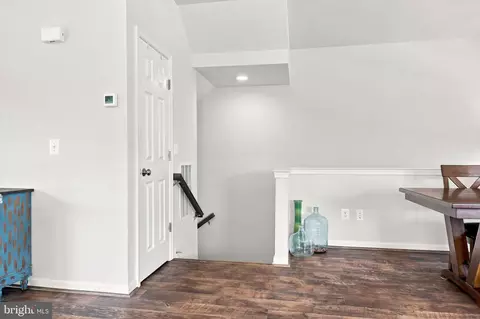 Entry Way - 206 Crofton Ct, Stephenson, VA 22656 photo 4 of 14