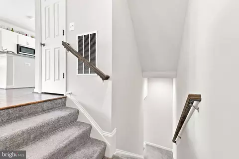 Entry Way - 206 Crofton Ct, Stephenson, VA 22656 photo 3 of 14