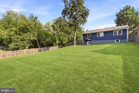 Exterior - 124 Dinkle Dr, Winchester, VA 22601 photo 8 of 9