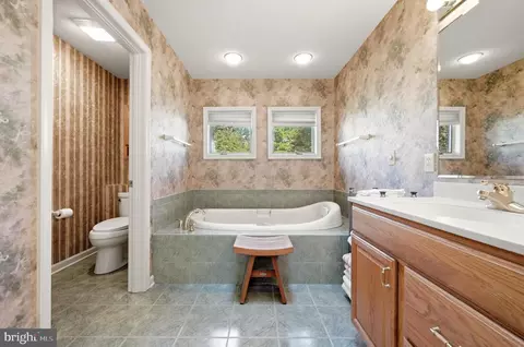 Bath - 413 Masters Dr, Cross Junction, VA 22625 photo 1 of 8