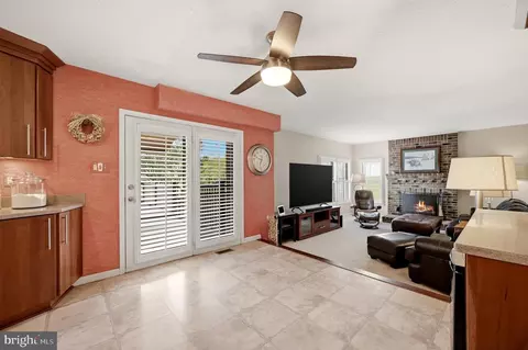 Other - 413 Masters Dr, Cross Junction, VA 22625 photo 4 of 34