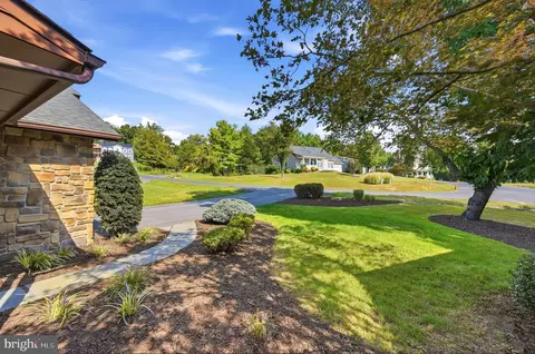 Exterior - 413 Masters Dr, Cross Junction, VA 22625 photo 5 of 17