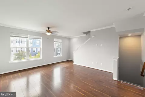 Living - 104 Pintangle Ct, Stephenson, VA 22656 photo 4 of 5