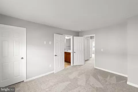 Entry Way - 104 Pintangle Ct, Stephenson, VA 22656 photo 10 of 13