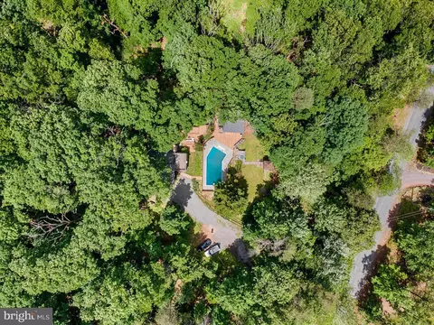 View/Area - 274 Three Oaks Dr, Gore, VA 22637 photo 1 of 2