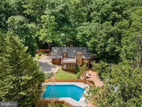 Exterior - 274 Three Oaks Dr, Gore, VA 22637 photo 21 of 22