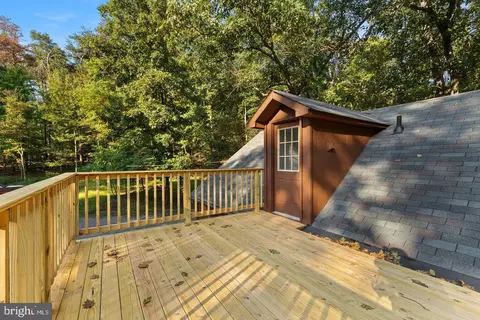 Exterior - 274 Three Oaks Dr, Gore, VA 22637 photo 4 of 22