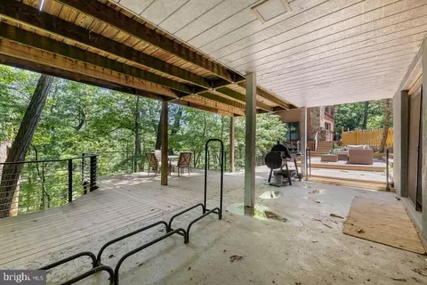 Exterior - 274 Three Oaks Dr, Gore, VA 22637 photo 11 of 22