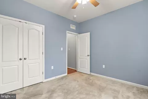 Bedroom - 116 Bleeding Heart Dr, White Post, VA 22663 photo 3 of 4
