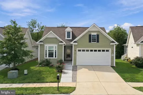 Exterior - 116 Bleeding Heart Dr, White Post, VA 22663 photo 2 of 11