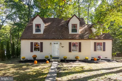 245 Glenridge Dr, Winchester, VA 22602