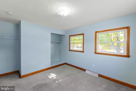 Bedroom - 182 Front Dr, Winchester, VA 22602 photo 3 of 7