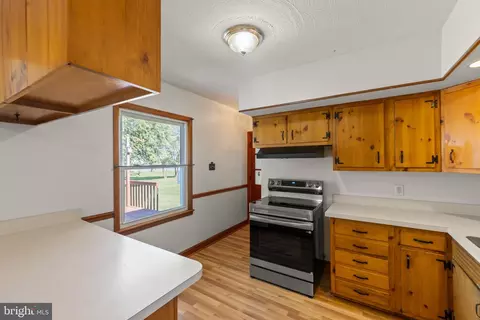 Kitchen - 182 Front Dr, Winchester, VA 22602 photo 3 of 3