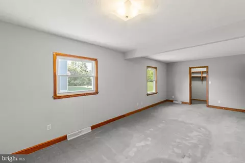 Bedroom - 182 Front Dr, Winchester, VA 22602 photo 1 of 7