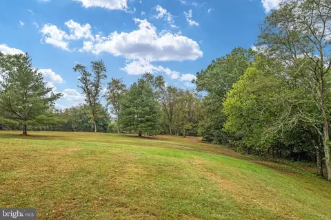 Exterior - 187 Highview Rd, Stephenson, VA 22656 photo 4 of 8