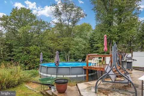 Exterior - 187 Highview Rd, Stephenson, VA 22656 photo 3 of 8
