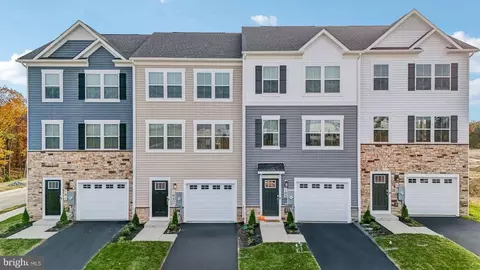 104 Bowers St, Stephens City, VA 22655