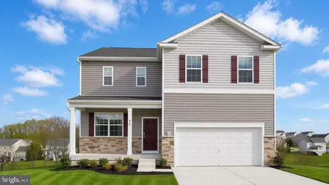131 Stearns Dr, Stephens City, VA 22655
