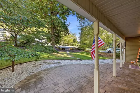 Exterior - 324 Overlook Dr, Cross Junction, VA 22625 photo 7 of 11