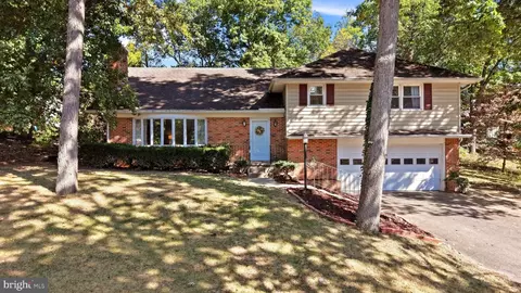 107 Oak Ridge Ln, Winchester, VA 22602