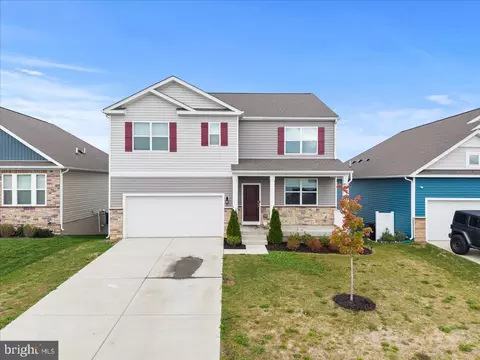 108 Grasmere St, Stephens City, VA 22655