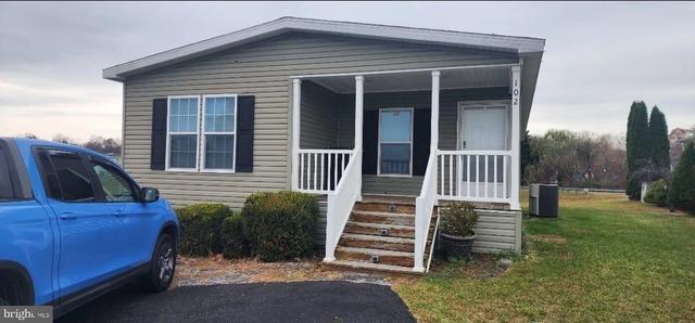 102 Chamberlain Ct, Winchester, VA 22603