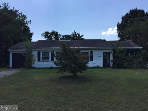 6613 Cimarron St, Springfield, VA 22150 photo 2