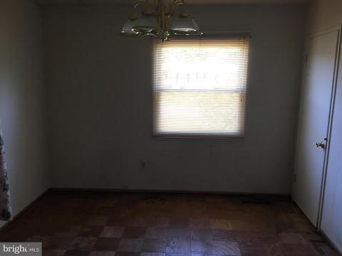 6613 Cimarron St, Springfield, VA 22150 photo 11