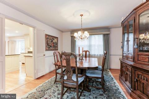 7900 Stirrup Cup Ln, Mclean, VA 22102 photo 6