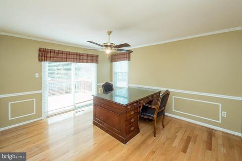 7819 Odell St, Springfield, VA 22153 photo 9