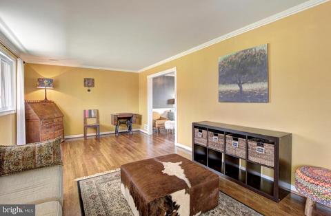8900 Cromwell Dr, Springfield, VA 22151 photo 9