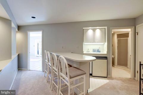 7913 Foxhound Rd, Mclean, VA 22102 photo 25