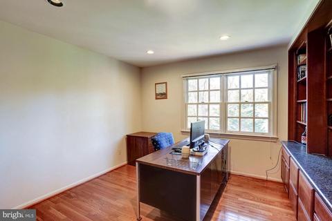 7913 Foxhound Rd, Mclean, VA 22102 photo 20