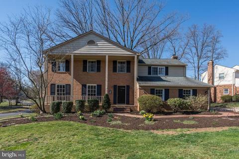 7913 Foxhound Rd, Mclean, VA 22102 photo 1