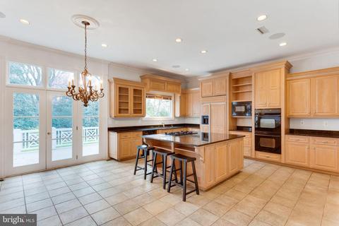 6721 Benjamin St, Mclean, VA 22101 photo 15