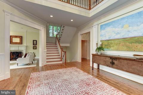 6721 Benjamin St, Mclean, VA 22101 photo 5