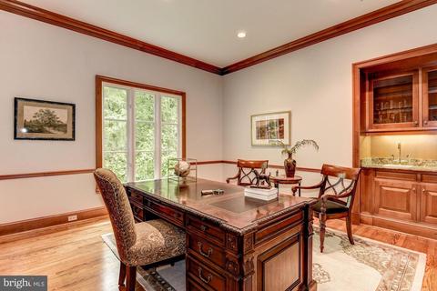 6721 Benjamin St, Mclean, VA 22101 photo 10