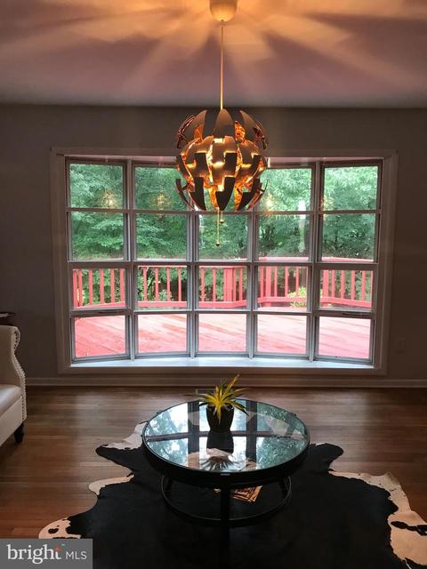 6002 Waynesboro Cir, Springfield, VA 22150 photo 2