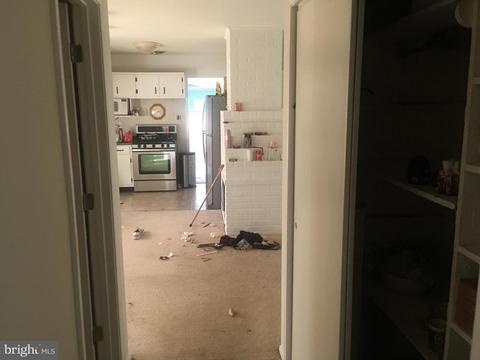 7518 Hogarth St, Springfield, VA 22151 photo 9