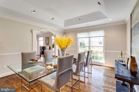 905 Ridge Dr, Mclean, VA 22101 photo 7