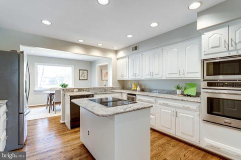 905 Ridge Dr, Mclean, VA 22101 photo 11