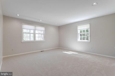 905 Ridge Dr, Mclean, VA 22101 photo 24