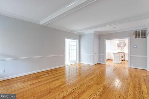 8002 Old Falls Rd, Mclean, VA 22102 photo 16